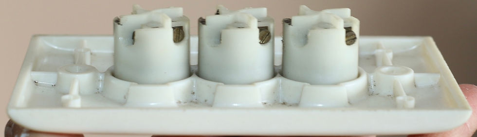 Miniatura: Preloved Vintage Ring Grip Toggle Switch, Vintage Australian Electrical Hardwar