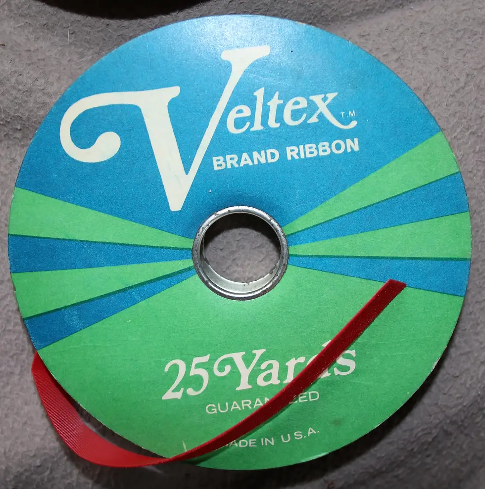 縮圖：Preloved Vintage Veltex Brand Ribbon 25 yards , Separate Sales