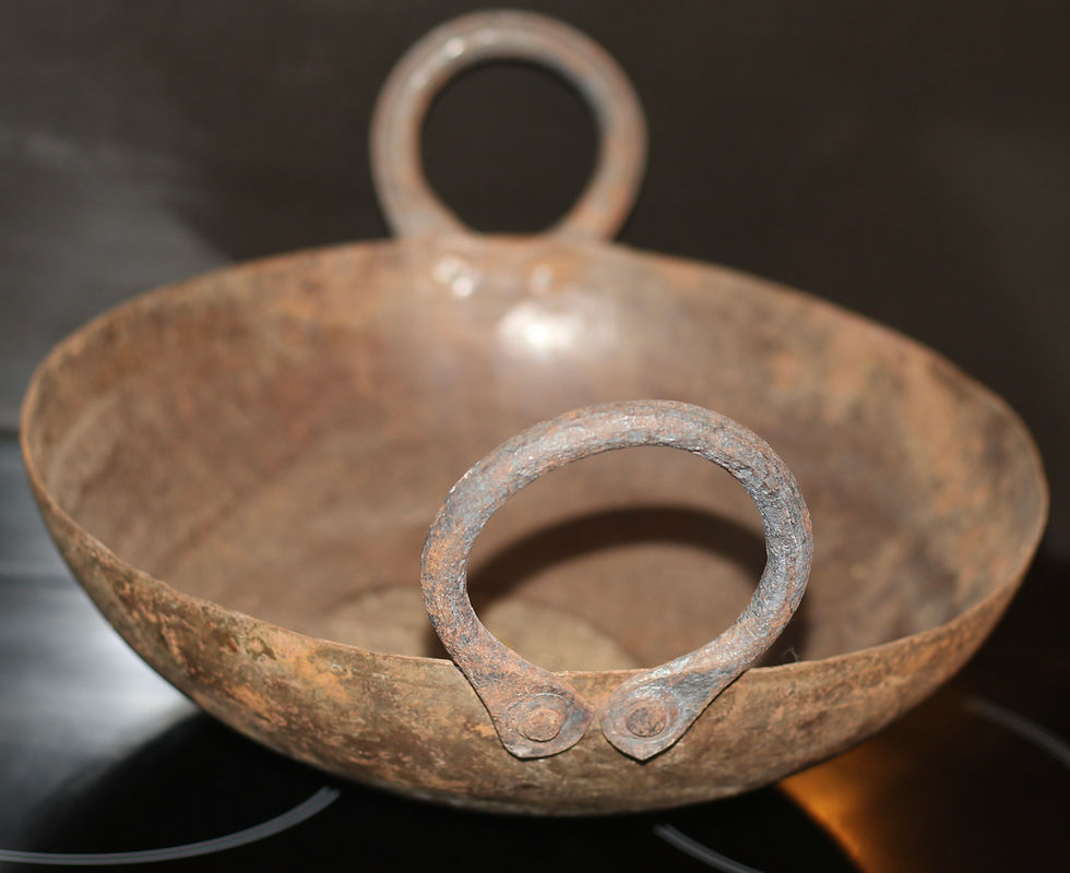 Miniatura: Preloved Vintage Metal Cookware, Double-Handled Cookware, Iron Kadai or Wok
