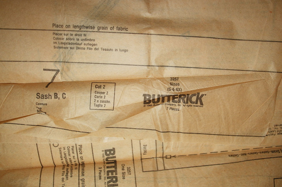Miniaturbild: Preloved Vintage Butterick 3257 Cabbage Patch Kid's Dress Sewing Pattern