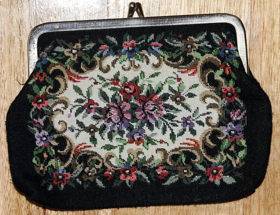Preloved Tapestry-Style Coin Purse, Tapestry-Style Change Purse