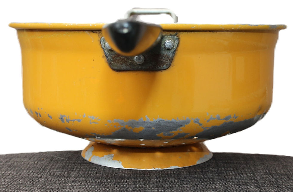 Miniature : Preloved Metal Colander