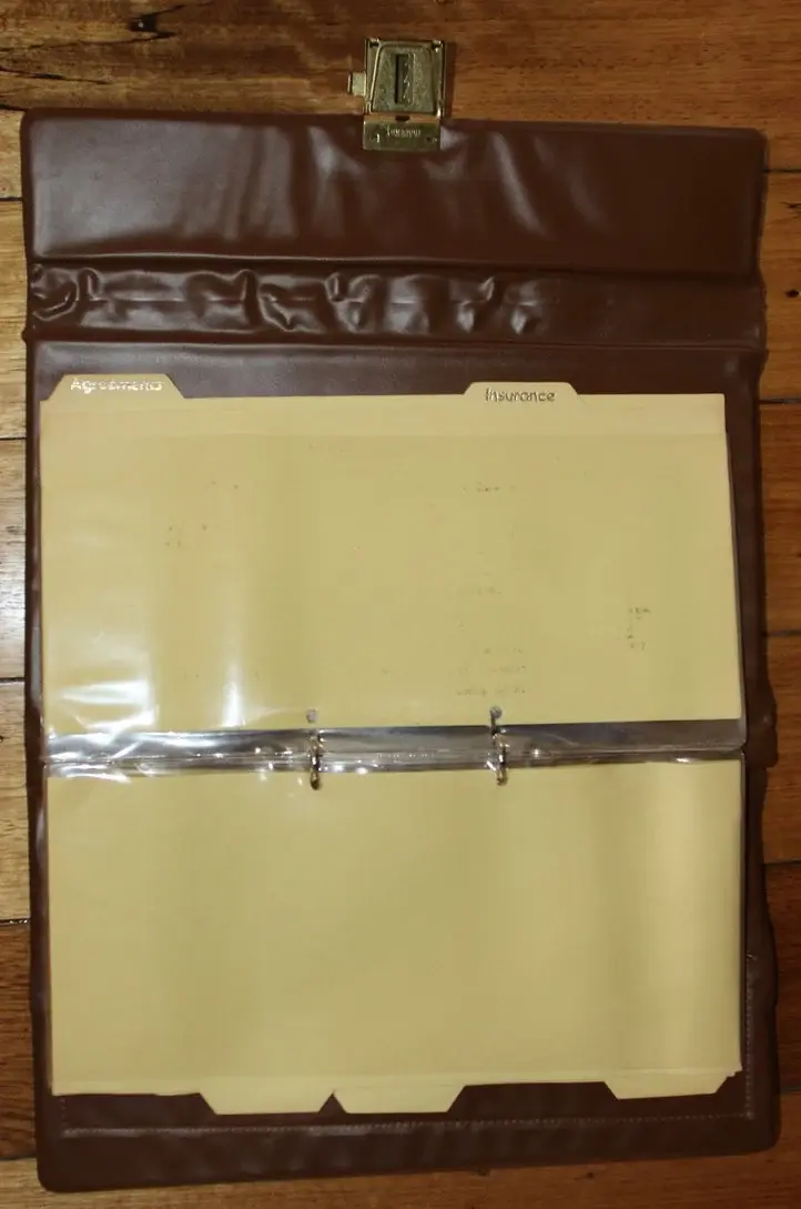 Miniatura: Preloved Vinyl Document Pouch, Document Organiser, Made in Australia.