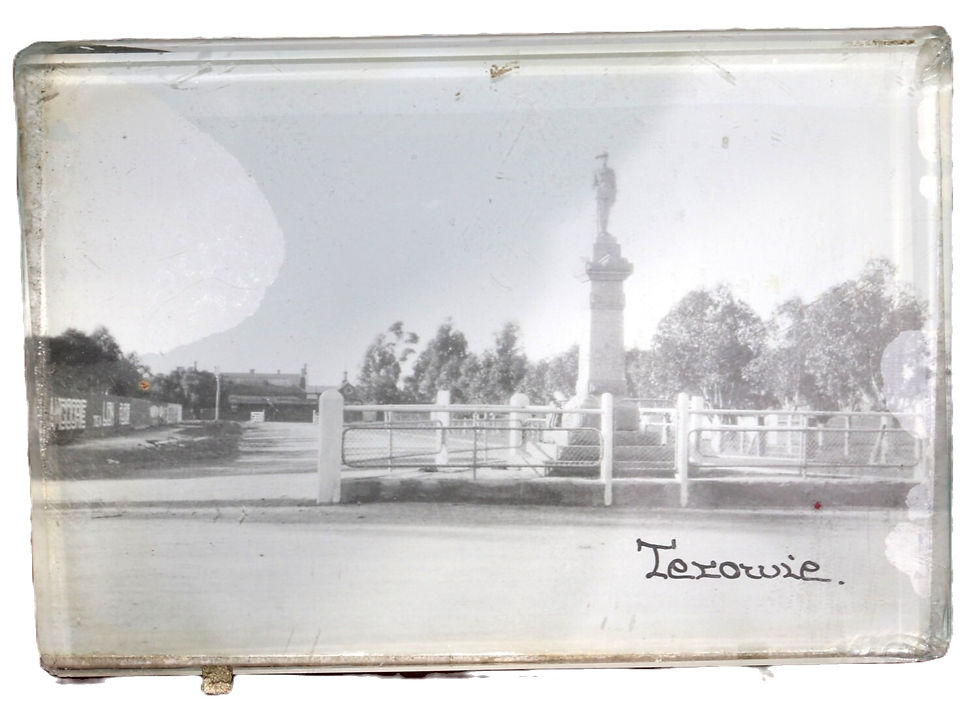 Preloved Terowie War Memorial Souvenir View Ware Paper Weight