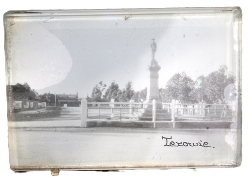 Preloved Terowie War Memorial Souvenir View Ware Paper Weight
