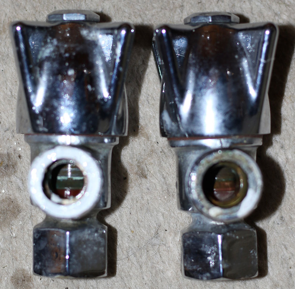 Miniatura: Preloved Pair of Dorf Laundry Taps, Washing Machine Wall Taps