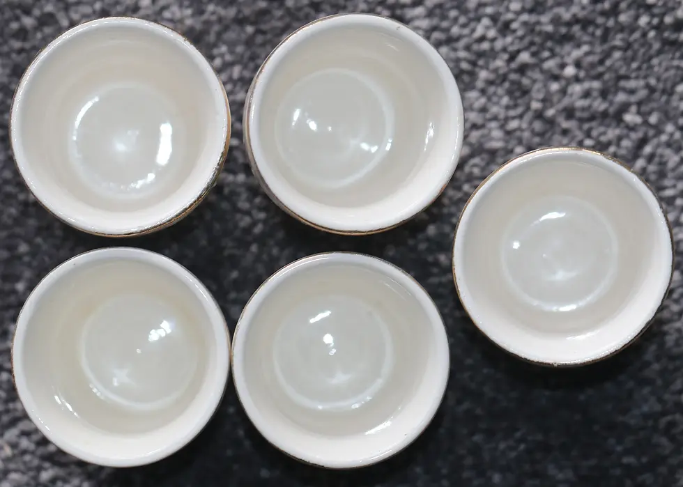 Miniatura: Preloved Set of Five Ceramic Clown Shot Glasses