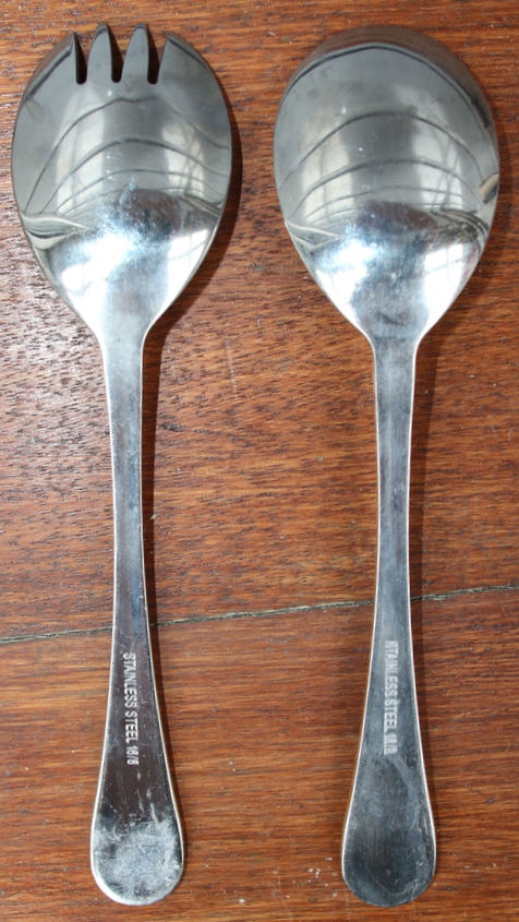 Miniatura: Preloved Gold-Handled Salad Server Set