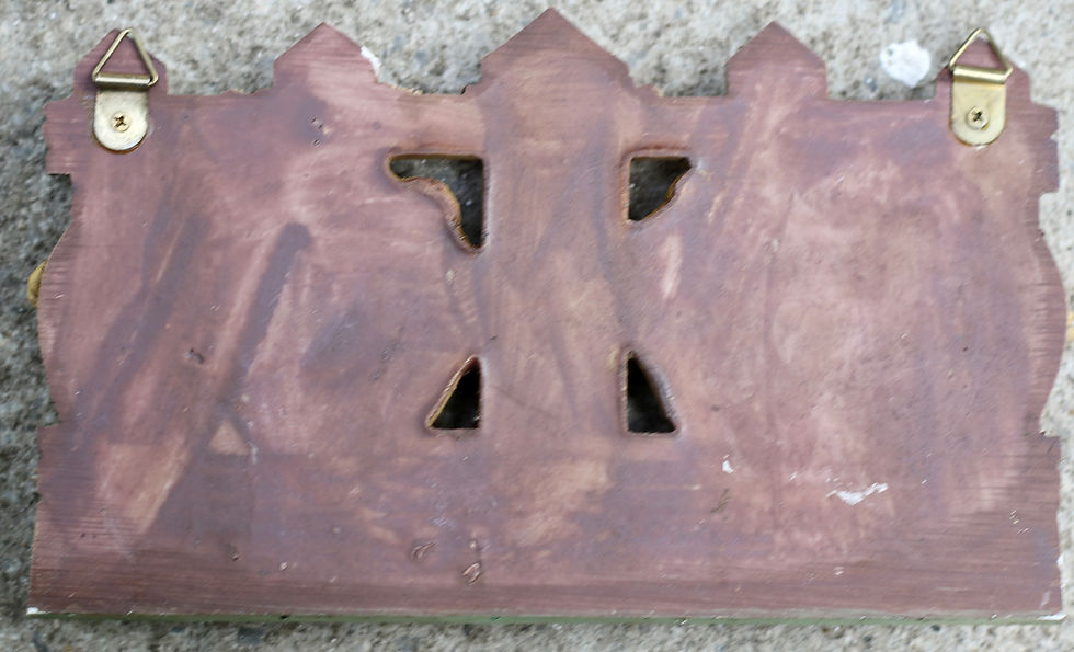 Μικρογραφία: Preloved wall-mounted key holder with a pig design.