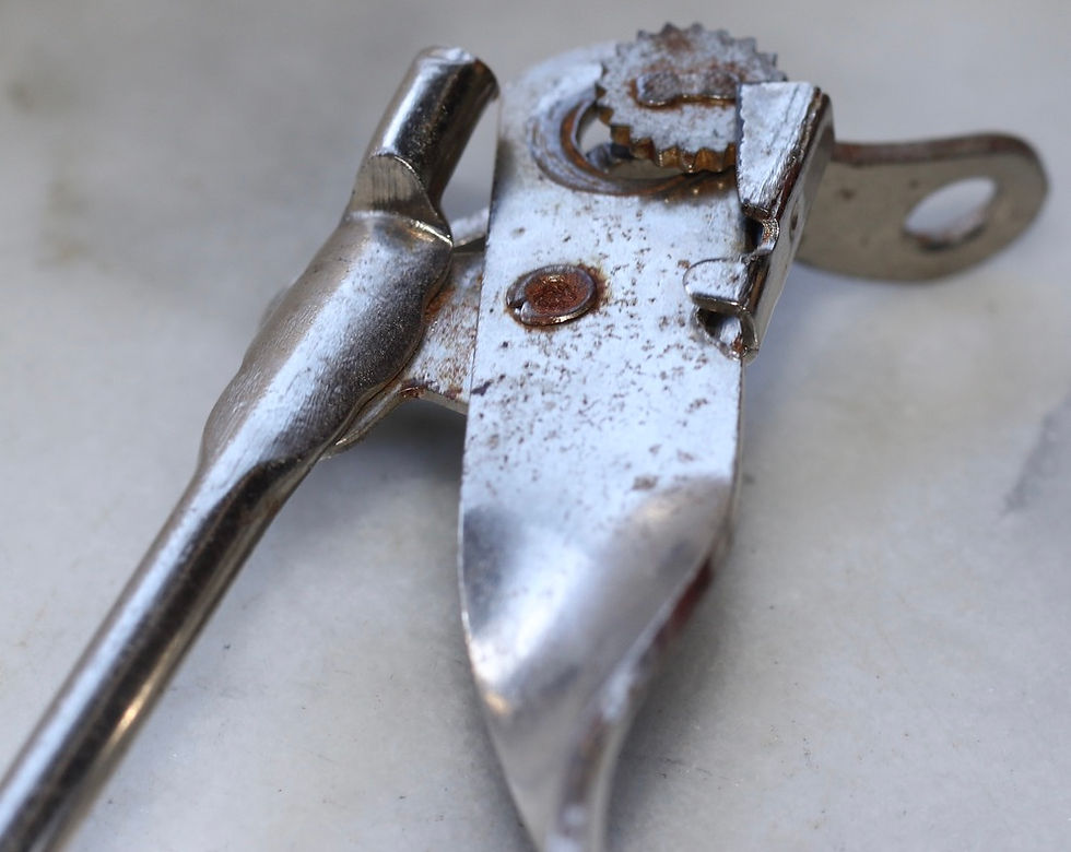 Μικρογραφία: Preloved Vintage Persinware Tin Opener, Display Item Only