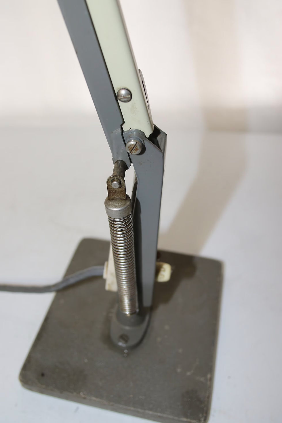 Μικρογραφία: Preloved The Studio K Planet Light, 1960s Planet Lamp, Metal desk lamp