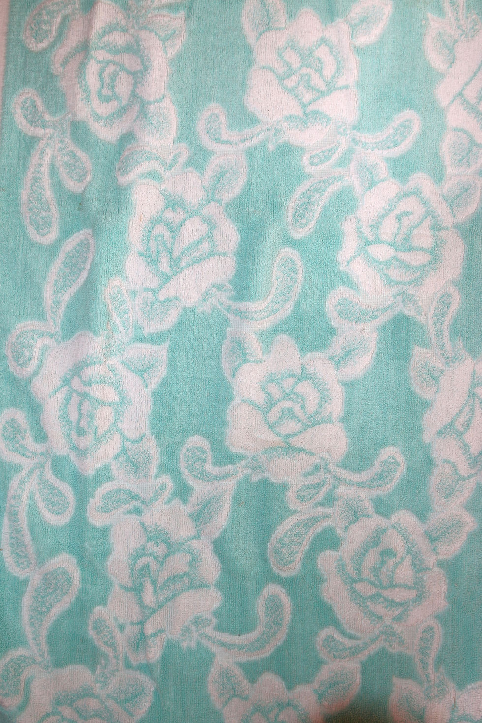 Miniature : Preloved Vintage Guest Room Towel, Lucky Clover Floral Towel, Flower Towel