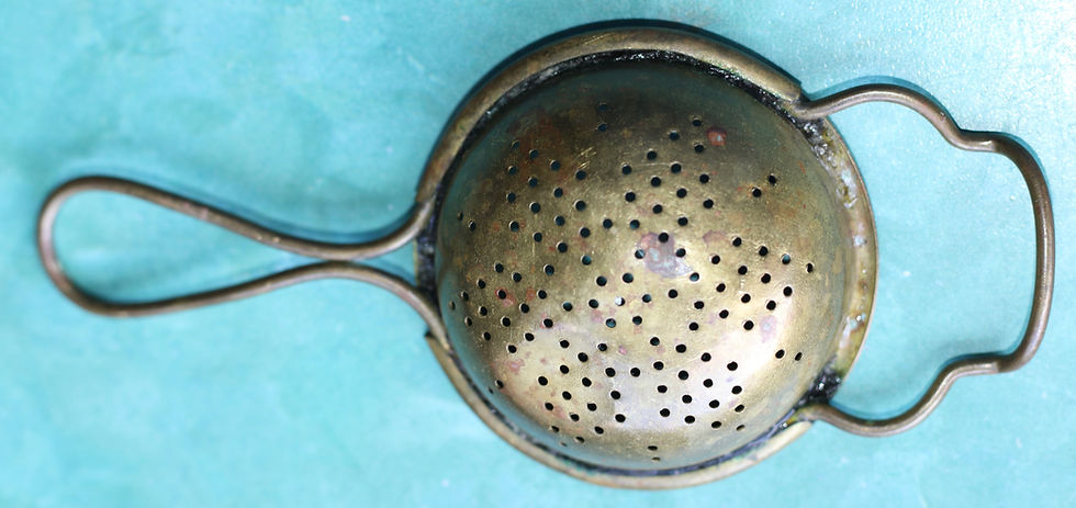 Miniaturbild: Preloved Vintage Billy Tea Leaf Strainer