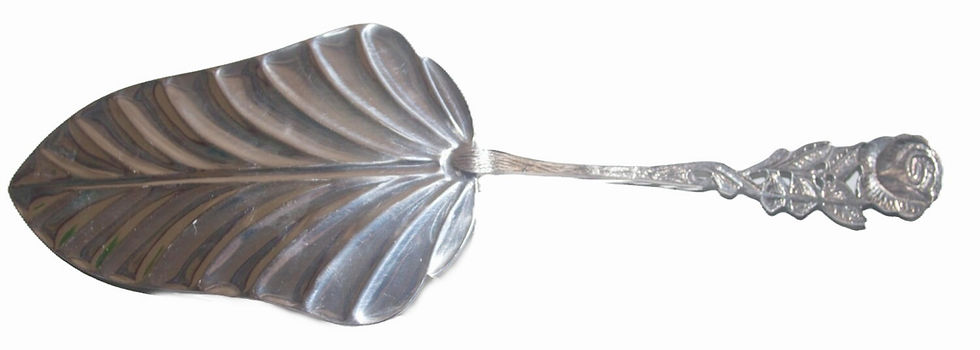 Miniatura: Preloved Antiko 100 Rose flower and leaf cake server