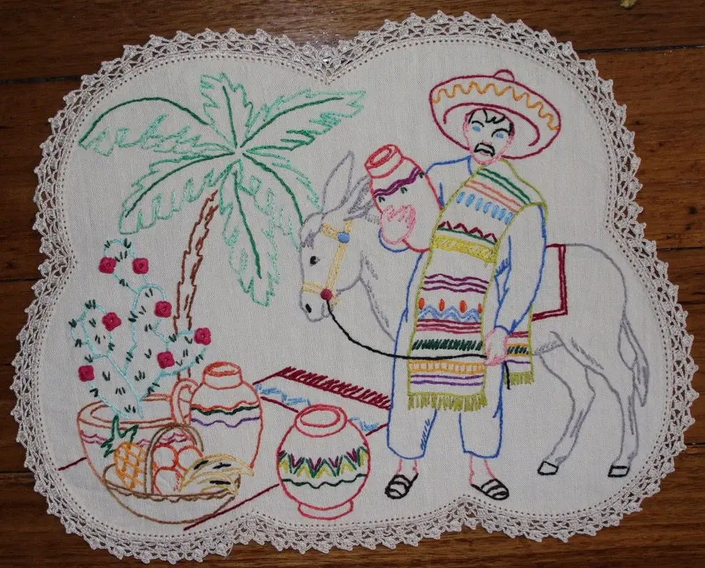 Preloved Donkey Tablepiece , Donkey Doyley , Donkey Centrepiece , Donkey Doily