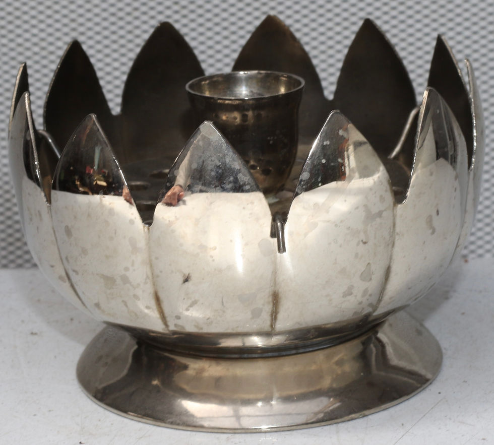 Miniature : Preloved Vintage silver-coloured lotus flower candle holder.