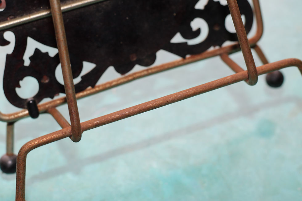 Miniatura: Preloved Vintage Queensland Souvenir Letter Holder, Qld Letter Rack