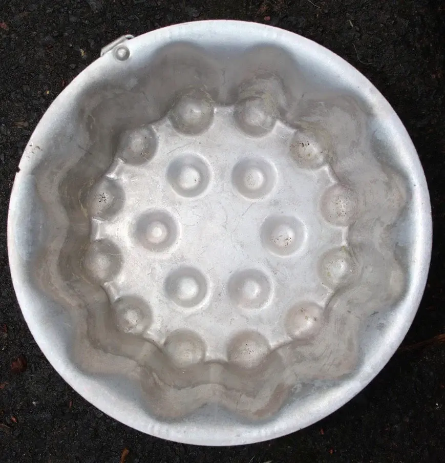 Miniatura: Preloved Metal Jelly Mold, Metal Jelly Mould