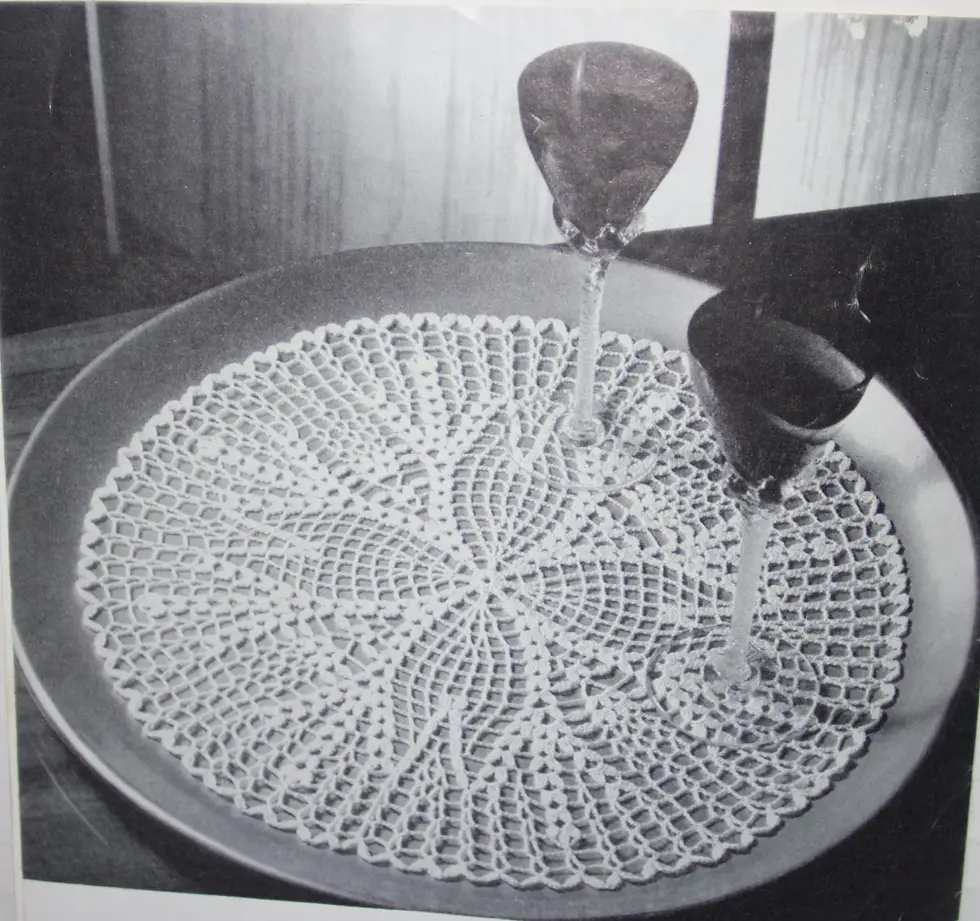 縮圖：Vintage Paragon Crochet Designs , Book Number 135. OOP patterns.