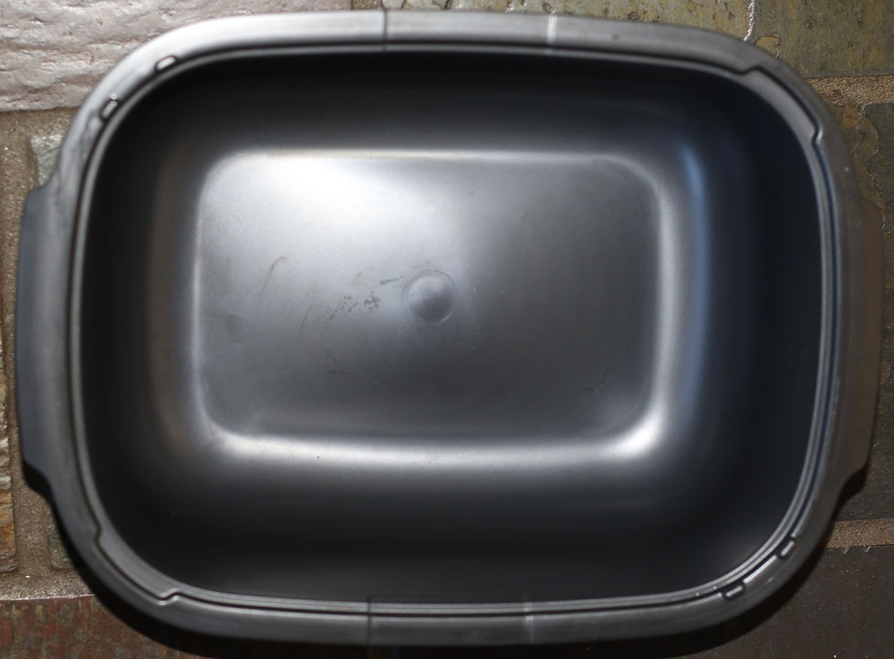 Miniature : Preloved UltraPro by Tupperware 5.7L Casserole Pan - Genuine Tupperware
