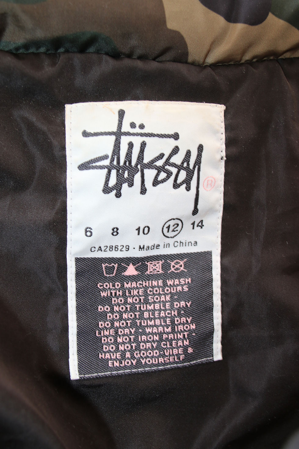 Miniatura: International Stussy Down Jacket Camouflage, Stussy Camo Puffer with hood