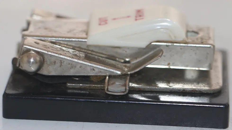 Thumbnail: Preloved Tape Splicer