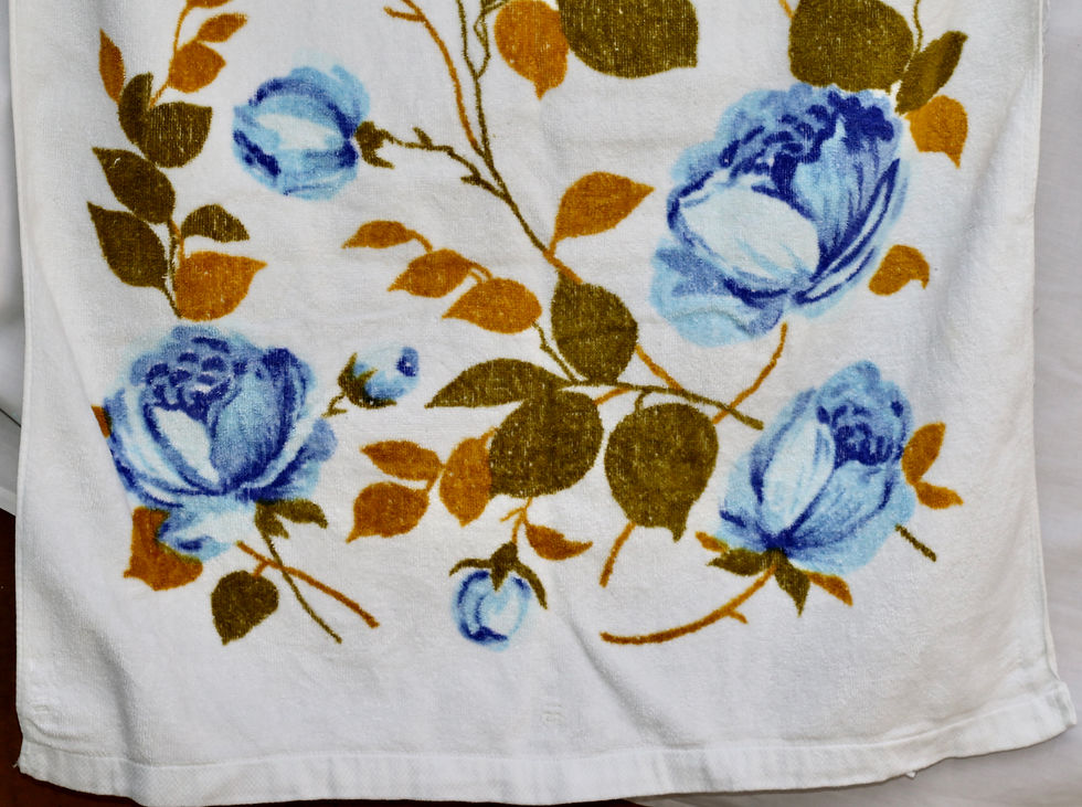 Miniatura: Preloved Vintage Guest Room Towel,  Floral Towel, Flowers Towel