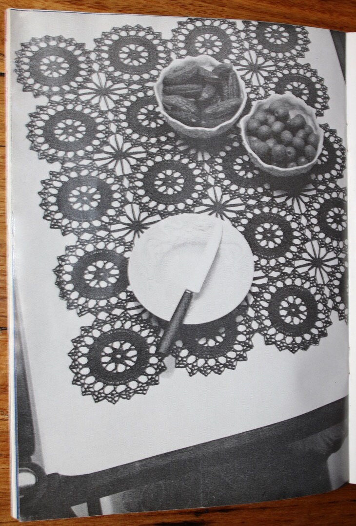 Thumbnail: Coats Sewing Group, Book No. 1136. Popular Crochet. OOP patterns