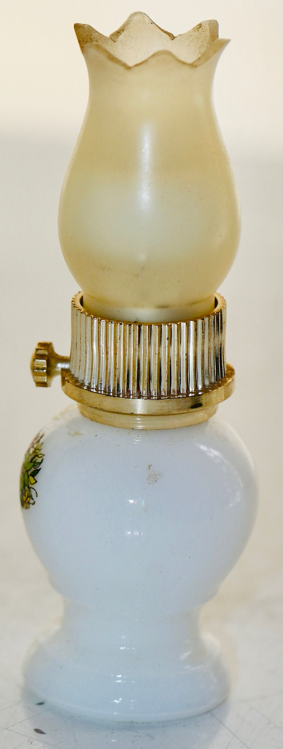 Миниатюра: Preloved Avon Floral Perfume Bottle, Flower Perfume Bottle