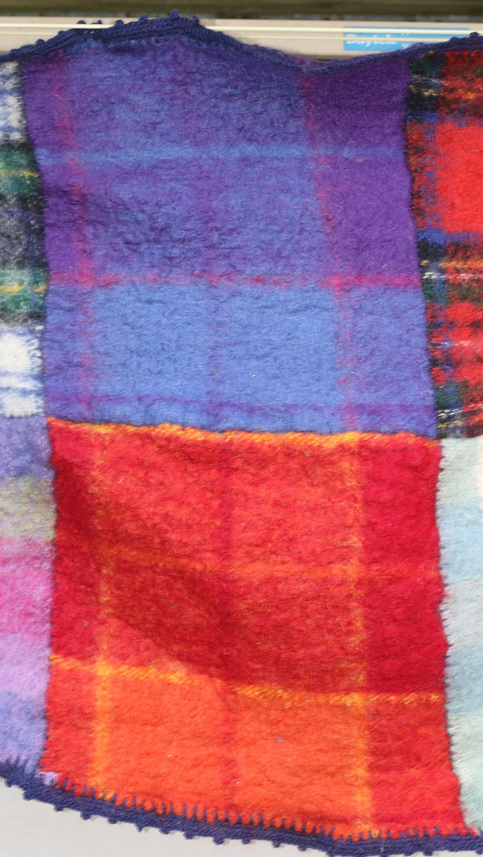 Miniaturbild: Preloved handmade patchwork rag quilt, Wagga, fulled woollen knee rug