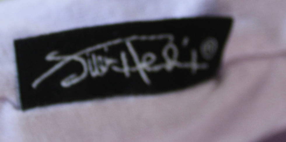 縮圖：Preloved Size 12 Authentic Hendrix T-Shirt