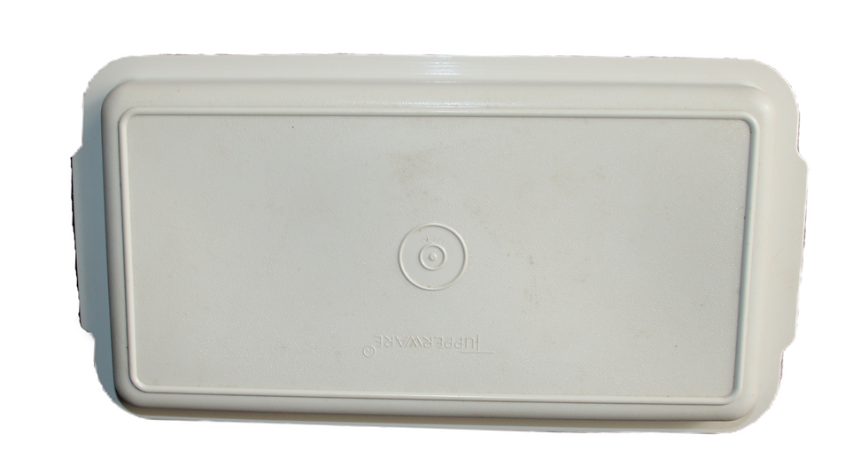 Миниатюра: Preloved Tupperware Breadbox - Tupperware Cheese Box - Tupperware Storage