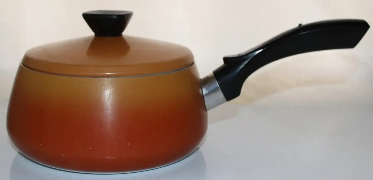 Preloved Hills Cordonware Saucepan with lid