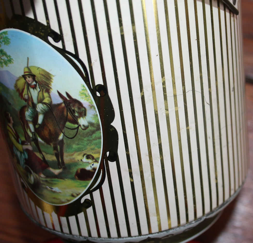 Miniatura: Preloved Vintage Tin with Lid, Tea Caddy, Biscuit Tin, Decorative Caddy
