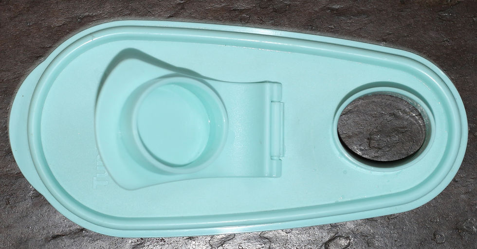 Миниатюра: Preloved Tupperware Beverage Buddy, Pitcher Lid Handle Flip Top