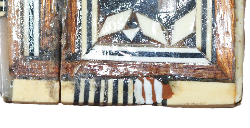 Miniature : Preloved Ornate Inlaid Wooden Box