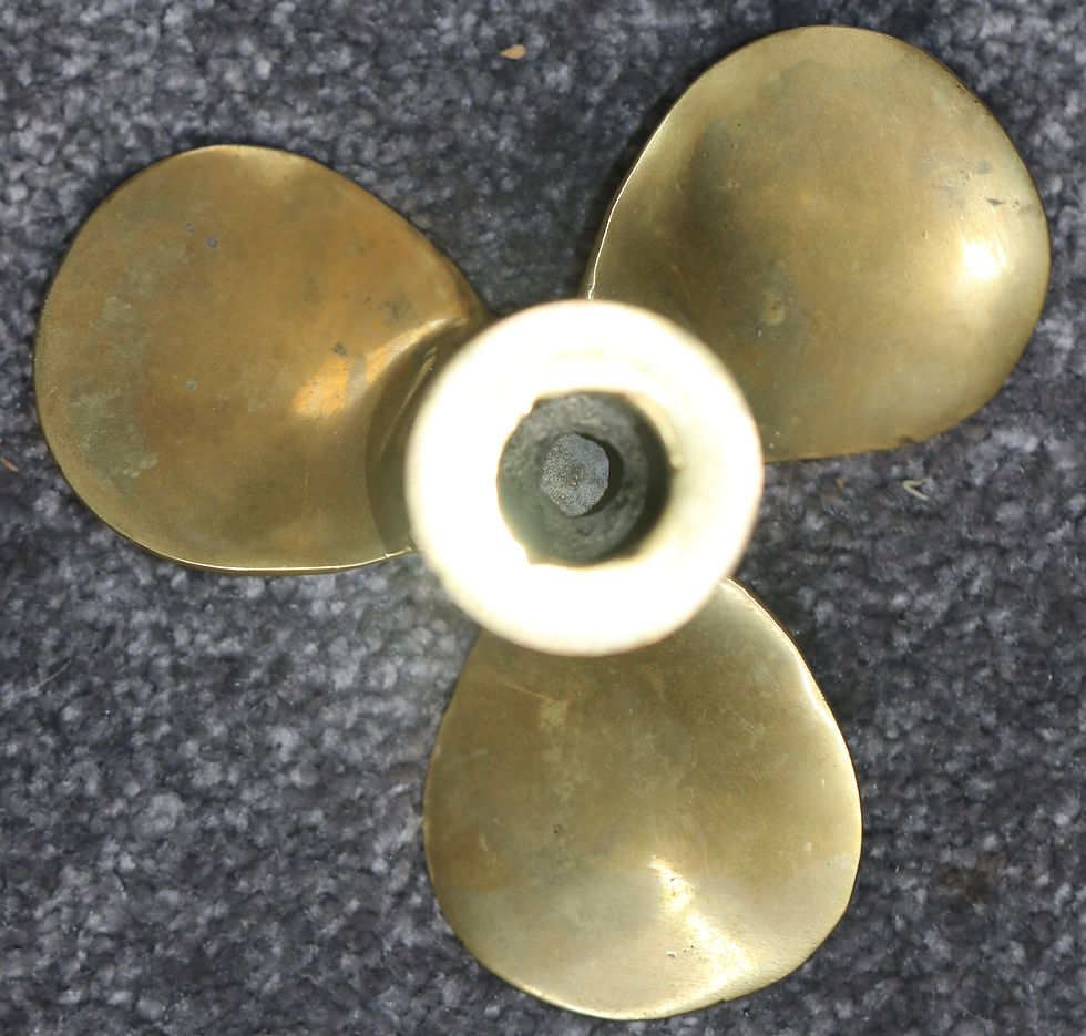 Μικρογραφία: Preloved Brass Propeller Candlestick Holder, Separate Sales