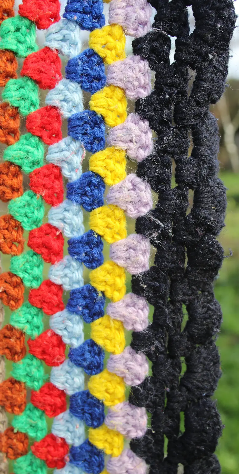 Miniaturbild: Preloved Handmade Crochet Knee Rug, Granny Blanket