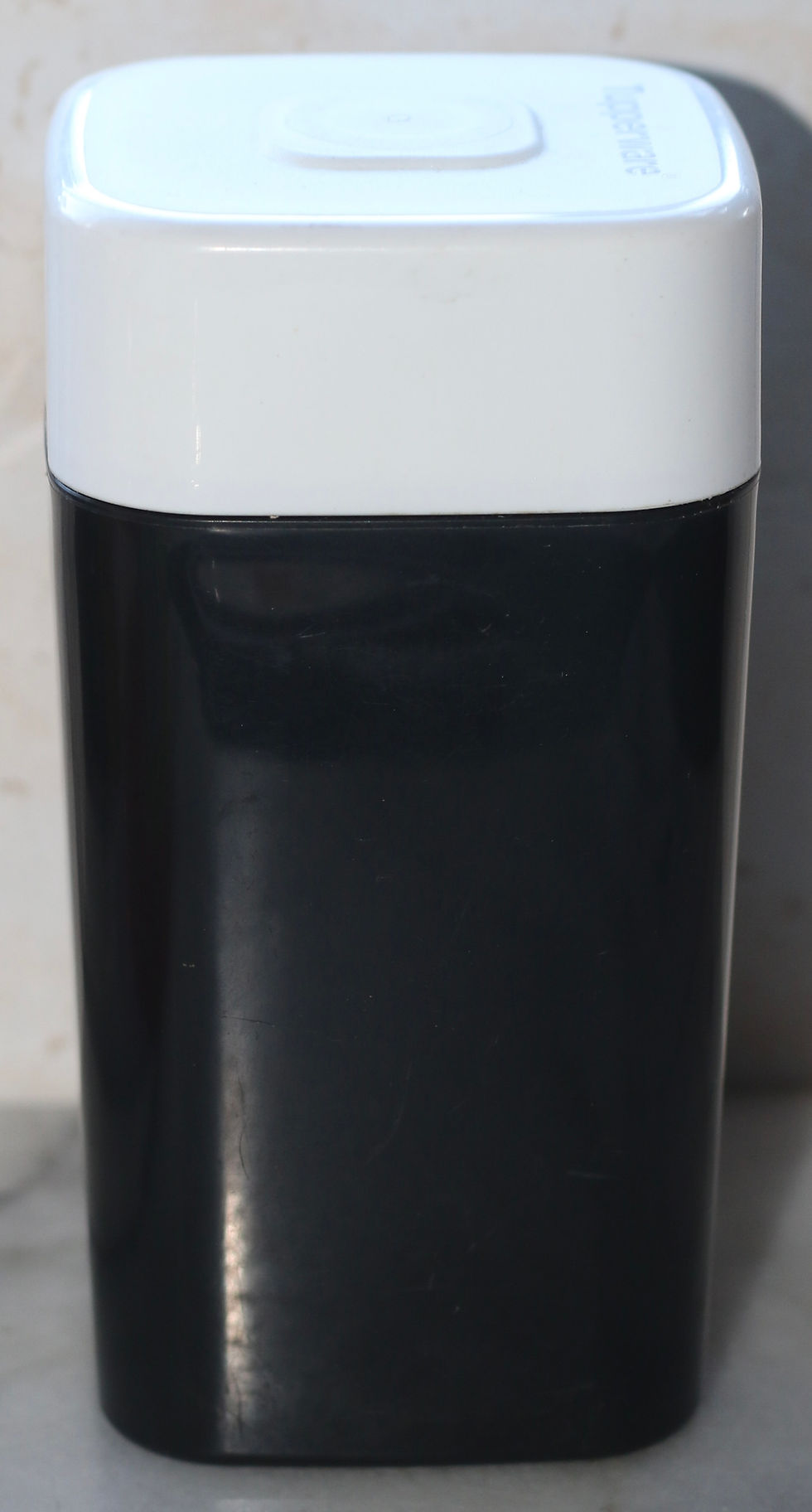 Thumbnail: Preloved Tupperware Coffee Storer 560ml Shelf Saver container