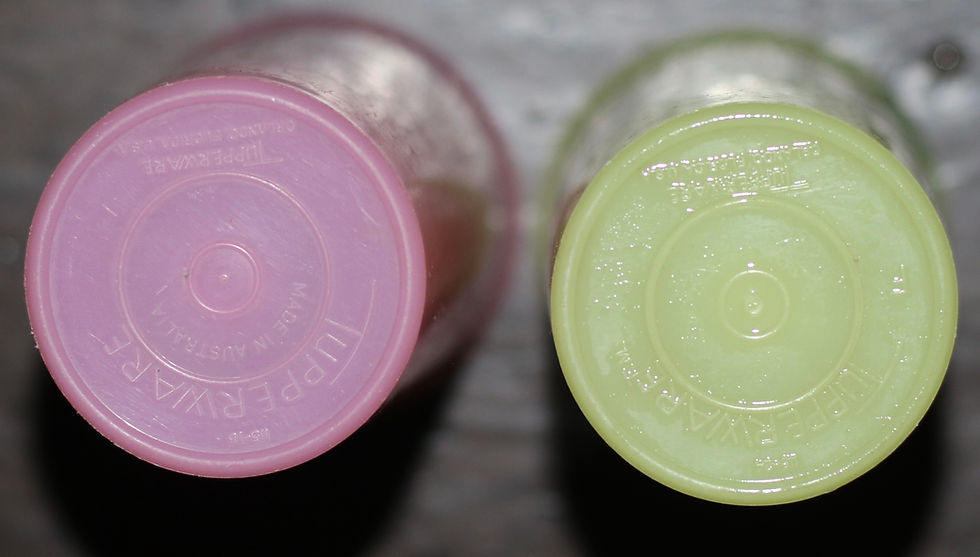 Miniatura: Preloved Pair of Tupperware Tumblers, Tupperware Beakers