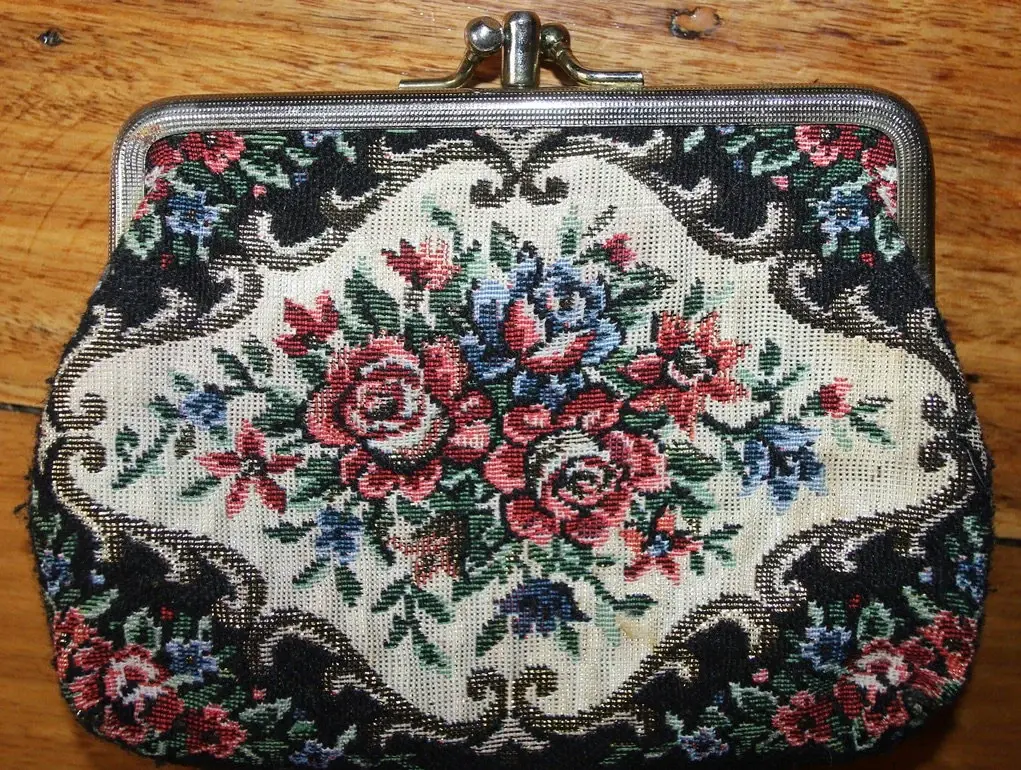 Preloved Tapestry-Style Coin Purse, Tapestry-Style Change Purse