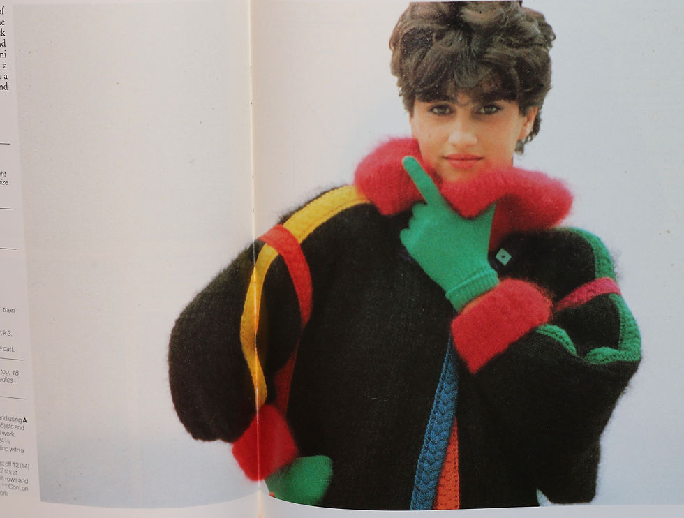 Miniatura: Preloved Vintage Knitting for All the Family Knitting Book