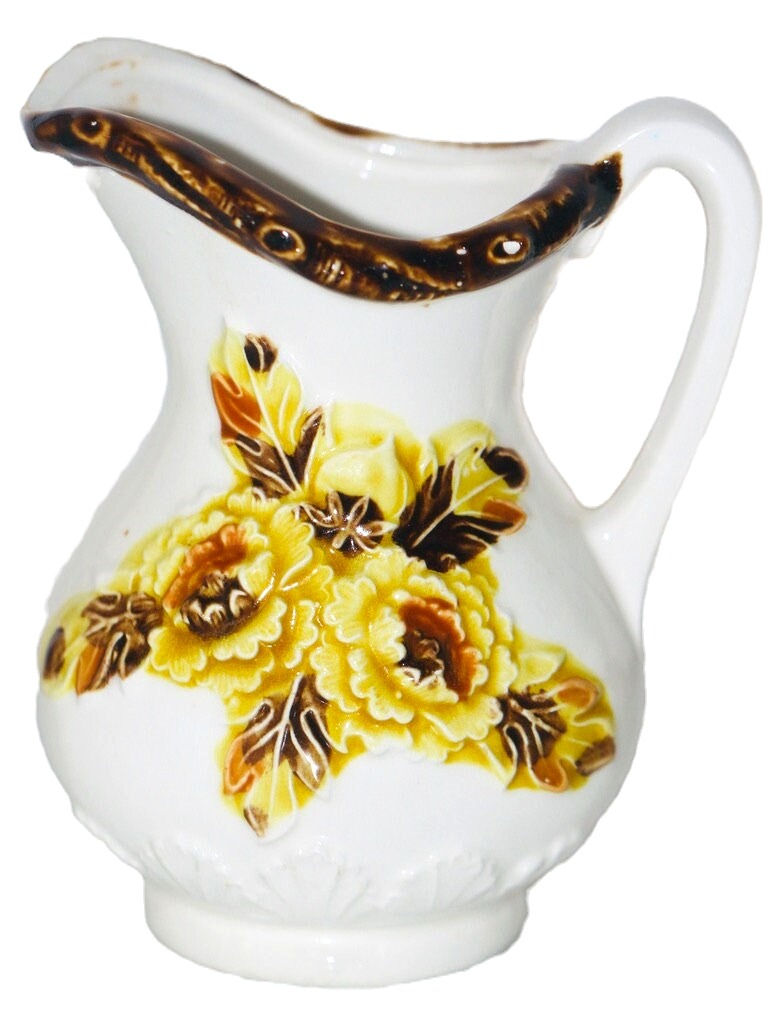 Miniaturbild: Preloved Floral Milk Jug, Floral Creamer, Flower Cream Jug