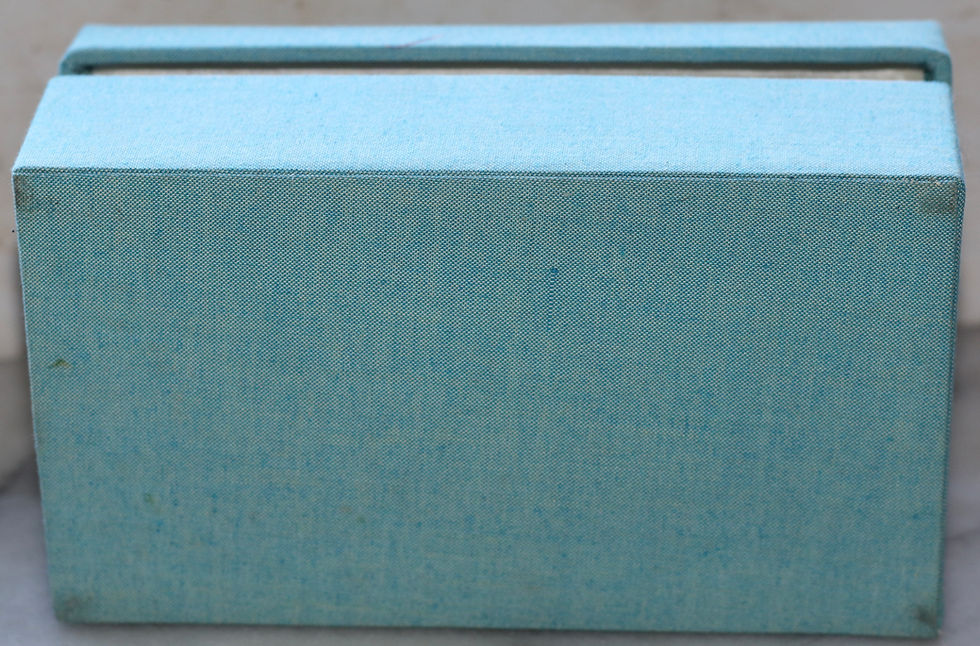 Miniatura: Preloved Chinese jewellery box