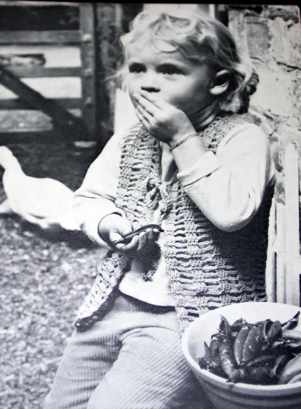 Miniature : Vintage Patons No. 304 Country fun in Katie crochet. OOP patterns