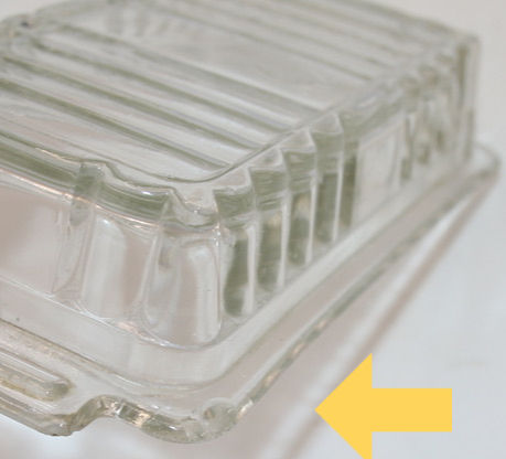 Miniatura: Preloved Vintage glass butter dish, Vintage butter box