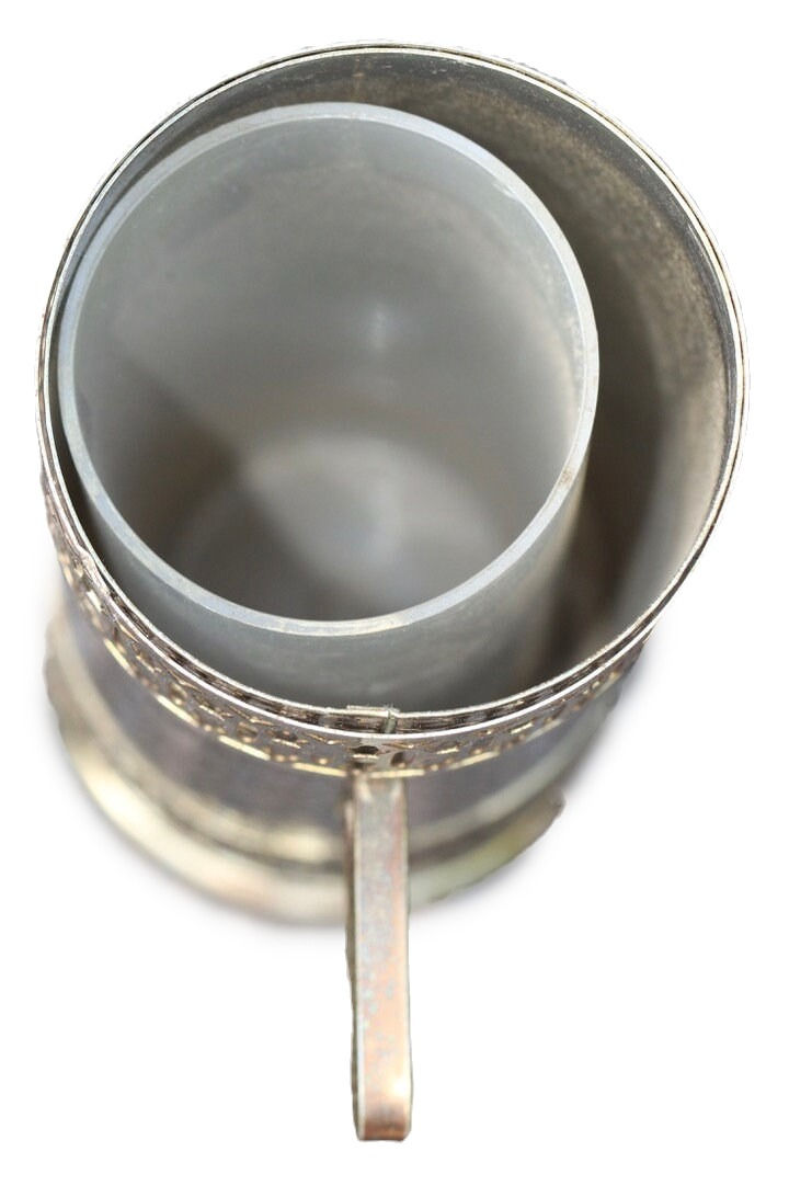 縮圖：Preloved Vintage  Brass Coloured Vase With Plastic Flower Insert