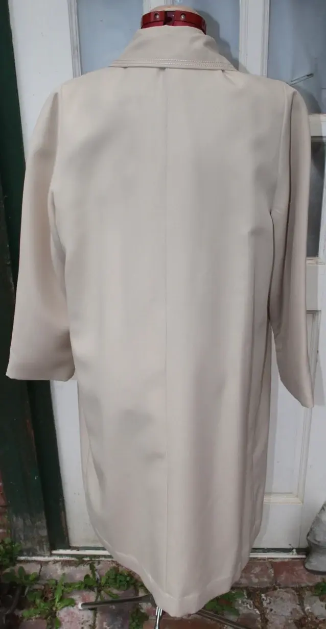 縮圖：Preloved Ralex of Sydney Overcoat, size 15 Vintage Trenchcoat