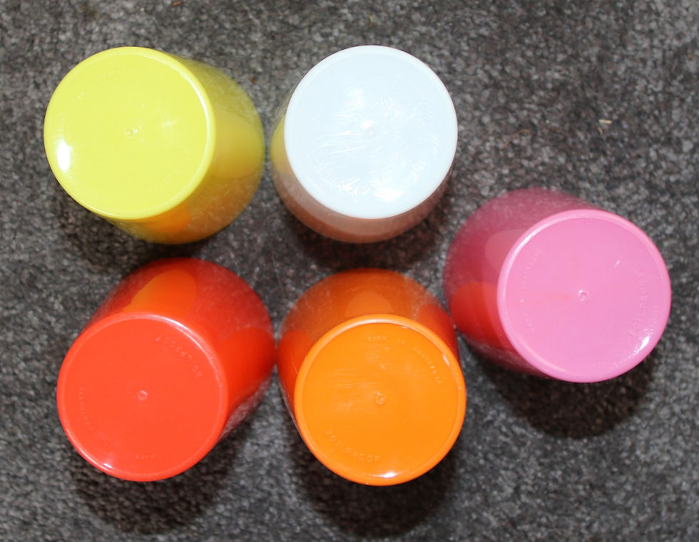Μικρογραφία: Preloved Set of Five cups, Plastic Tumblers, Made in Australia