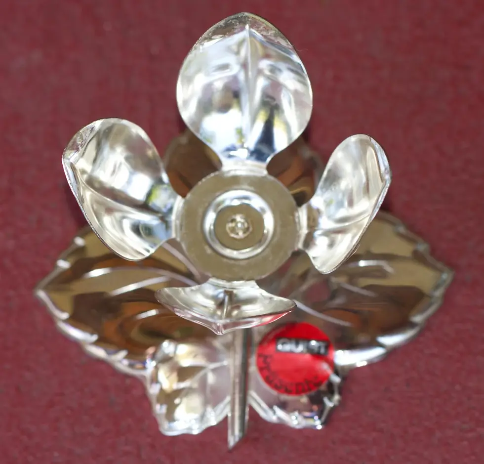 縮圖：Preloved Metal Floral Candlestick Holder